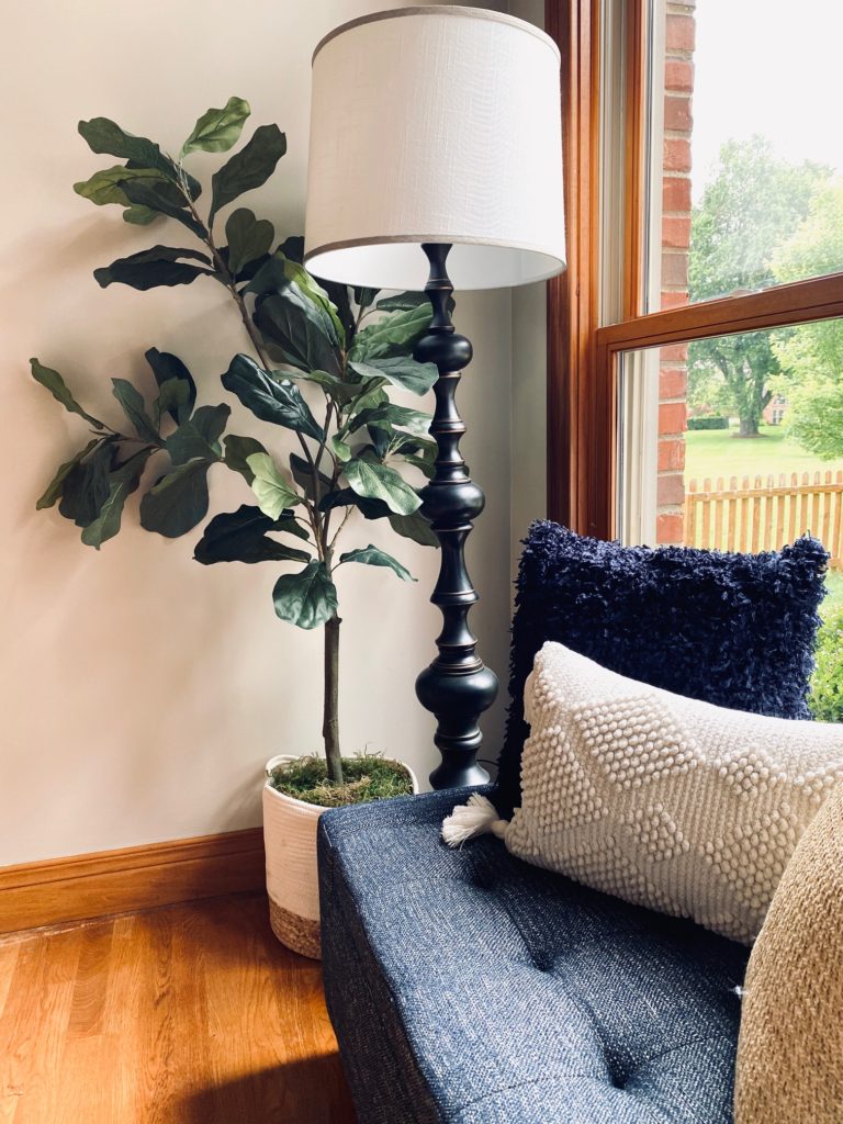 faux fiddle leaf tree front room