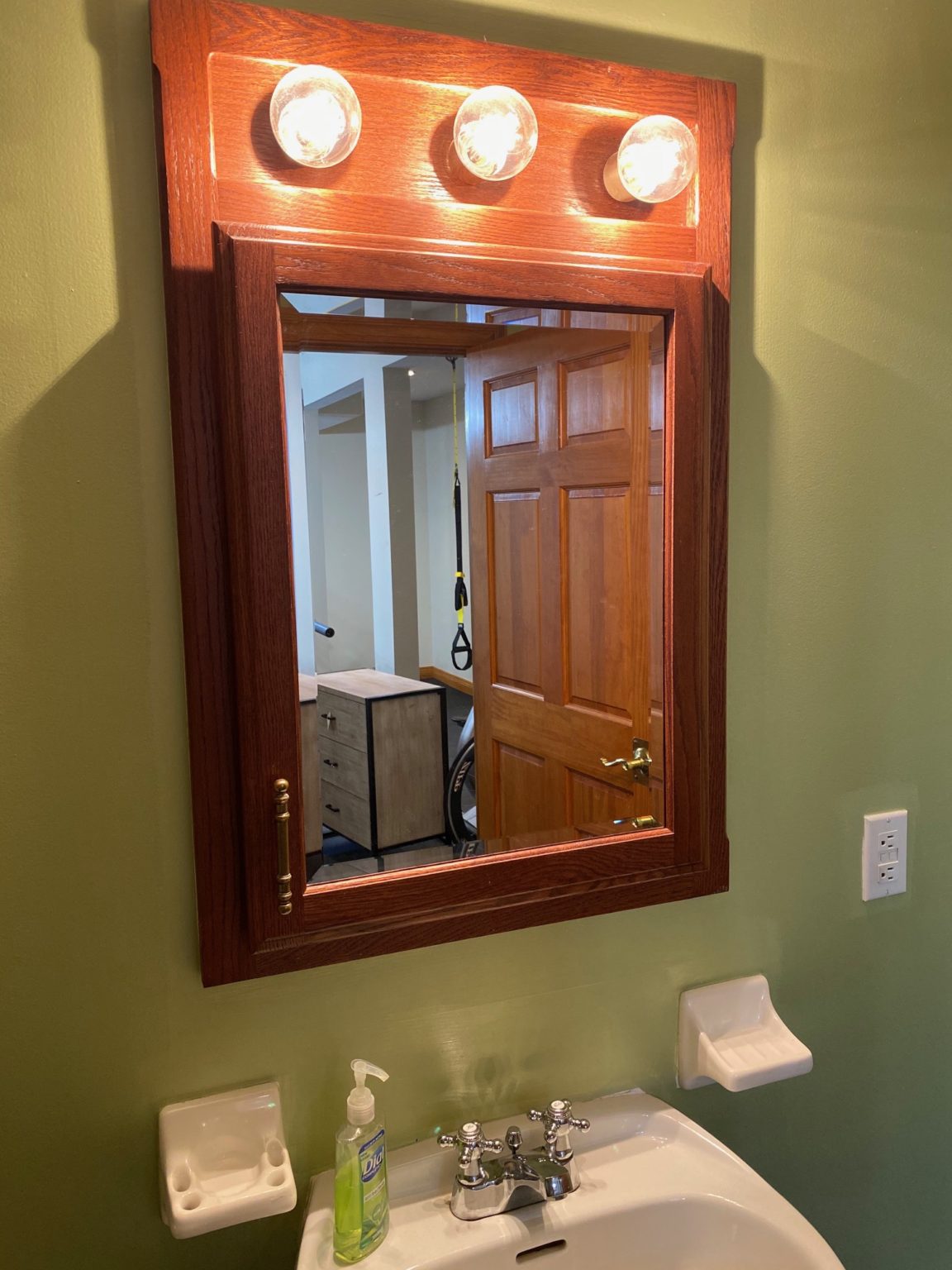 Diy Bathroom Refresh A Midlife Style Home Décor Diy Blog