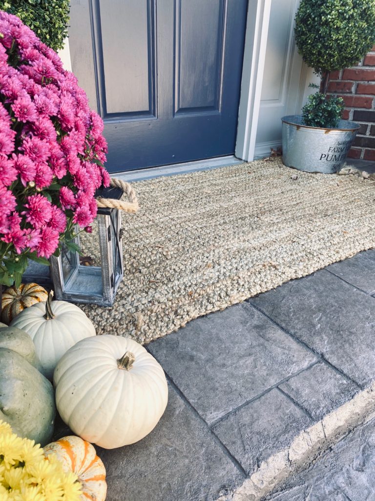 Fall porch decor