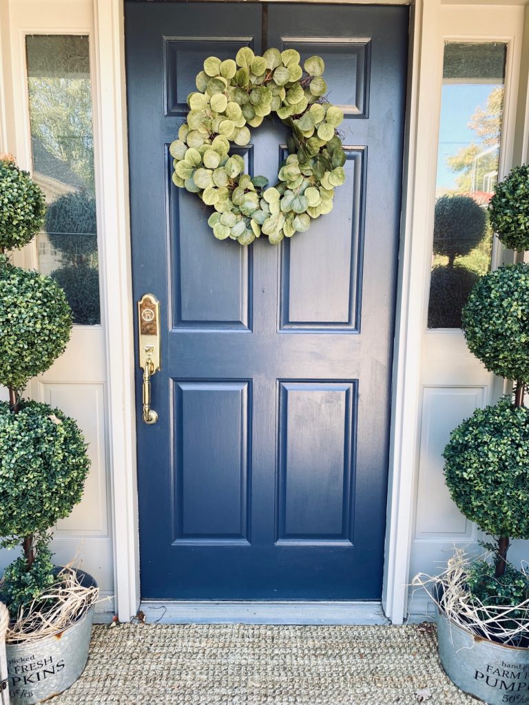 Fall porch decor