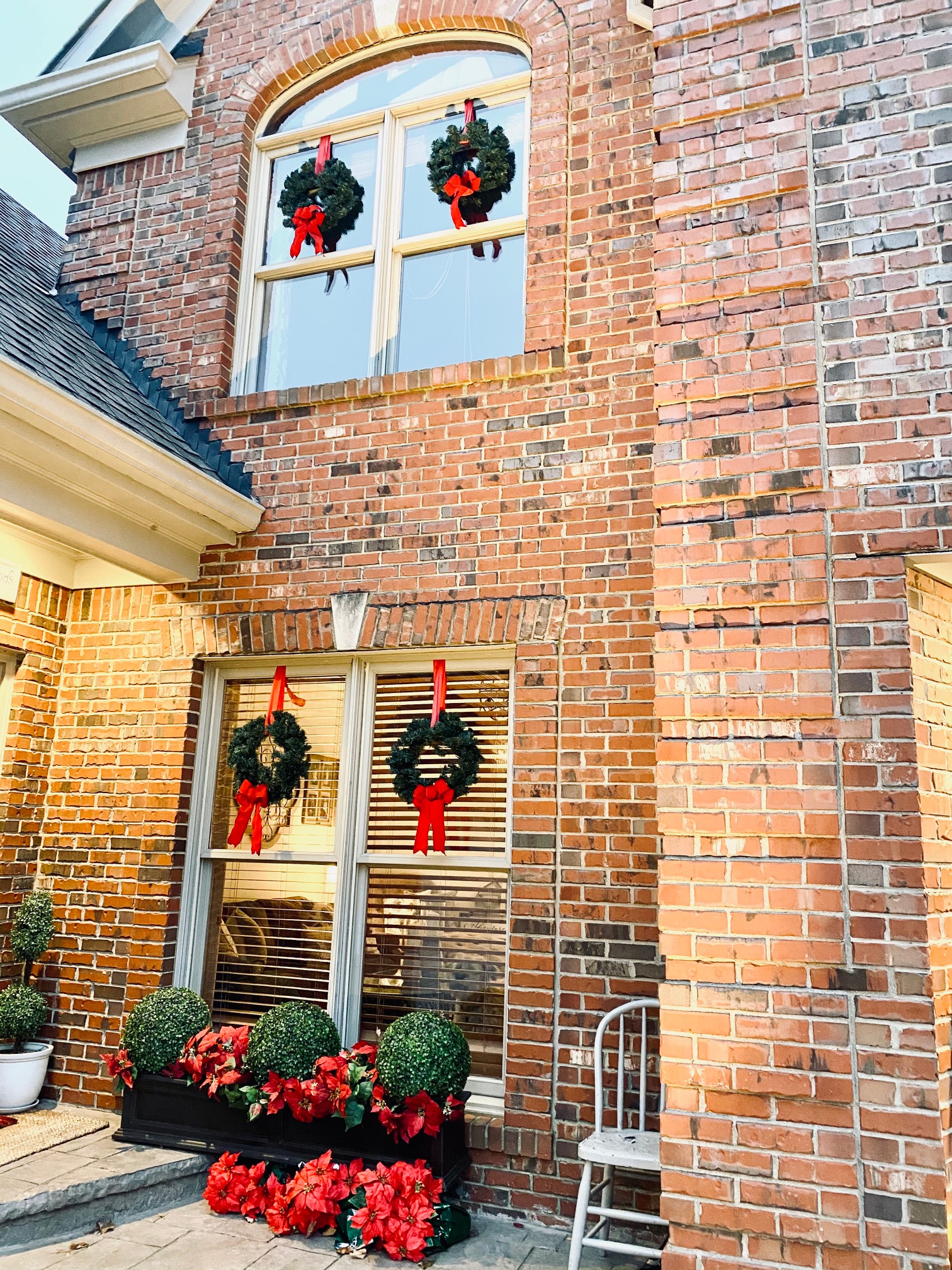 Home Holiday Decor Not Young Not Old Somewhere In Between